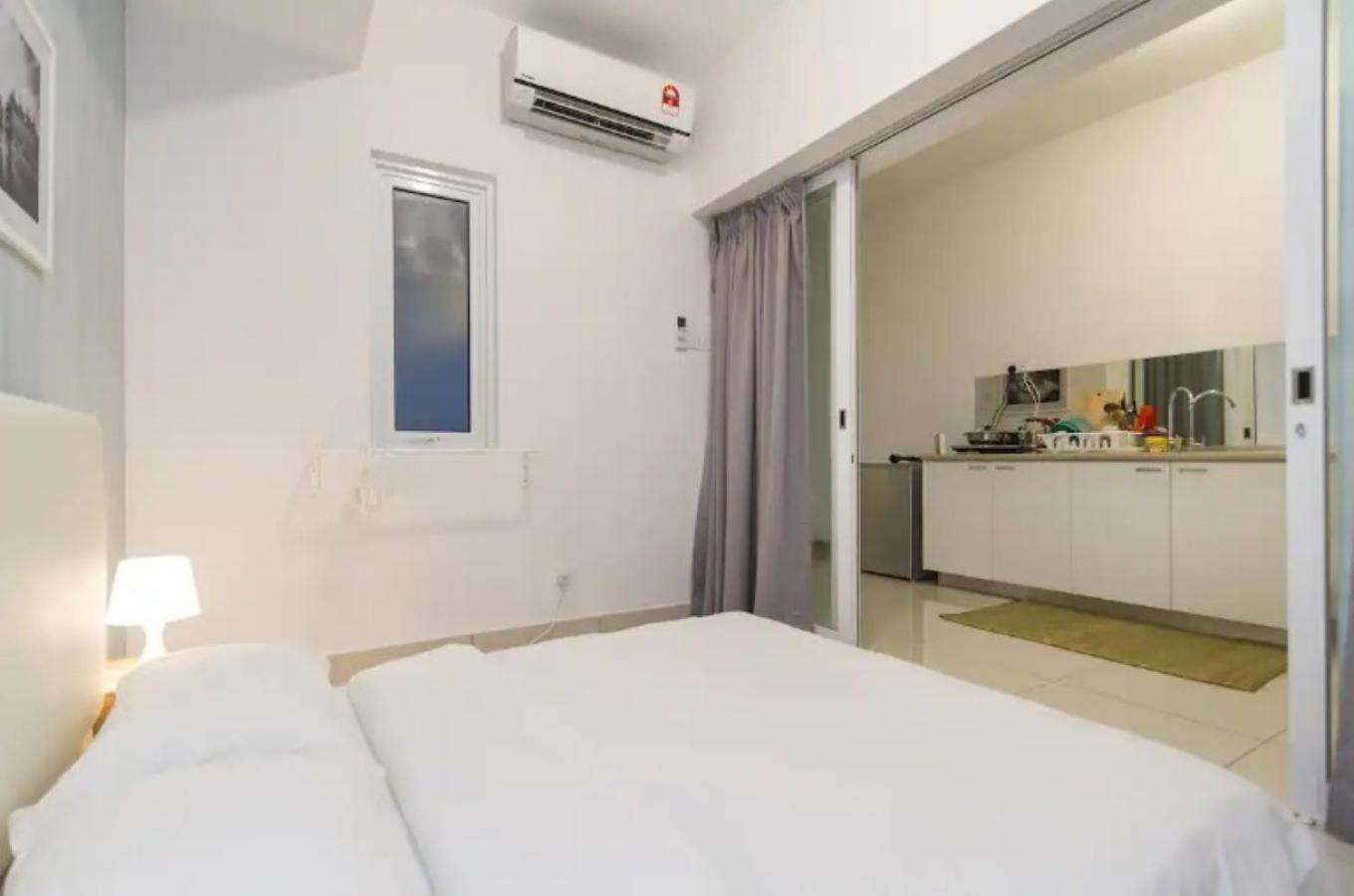 Maritime Suite Holiday Rental II George Town Exteriér fotografie